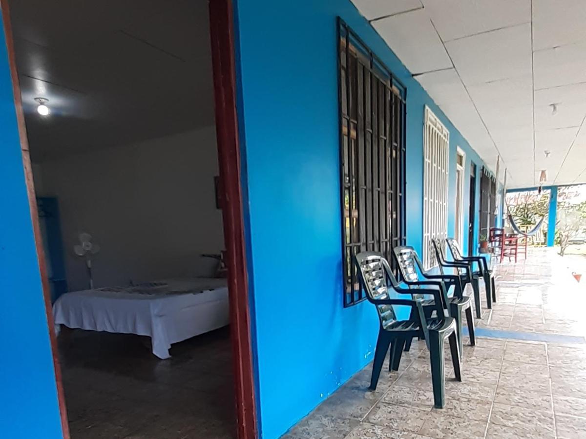 Rooms Palmeras Cahuita Esterno foto